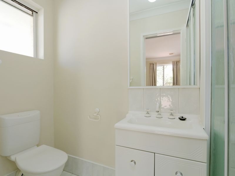 6 Lovegrove Court, Byford WA 6122