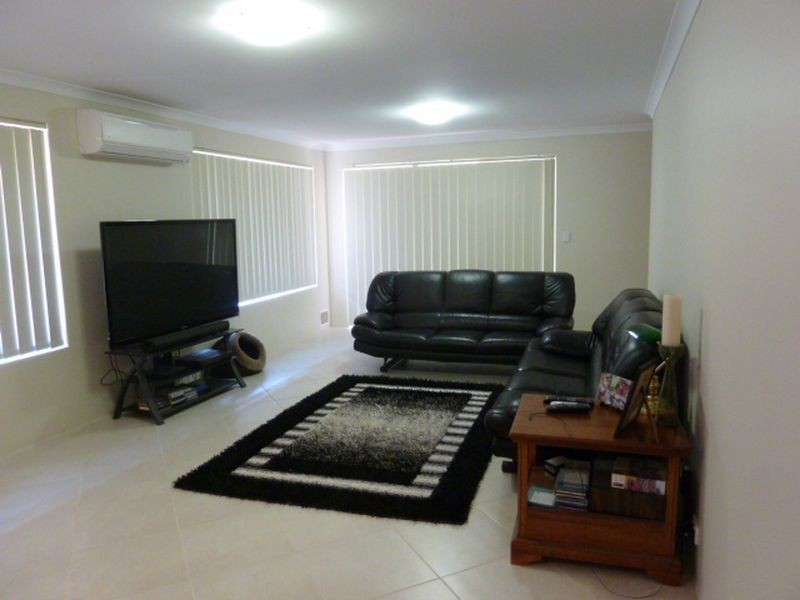 81 Kawana Avenue, Maddington WA 6109