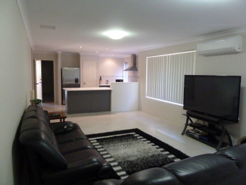 81 Kawana Avenue, Maddington WA 6109