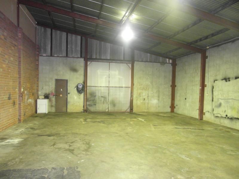 4/3 Kitson Place, Maddington WA 6109