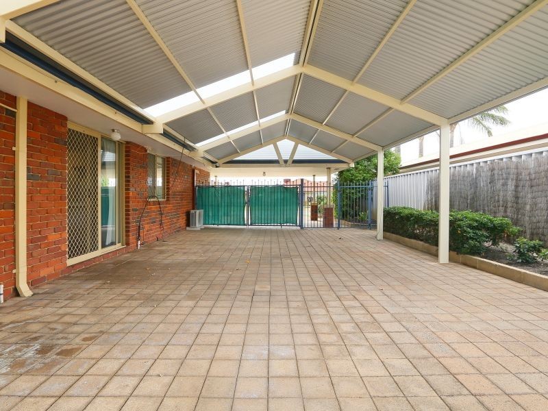20 Tea Tree Way, Thornlie WA 6108