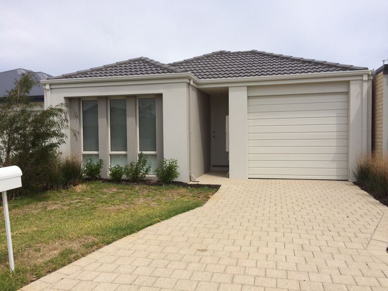 17A Calvert Loop, Hilbert WA 6112