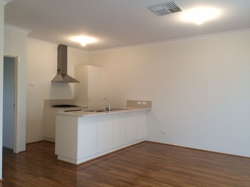 17A Calvert Loop, Hilbert WA 6112