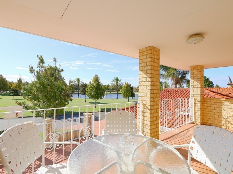 28 West End Parade, Canning Vale WA 6155