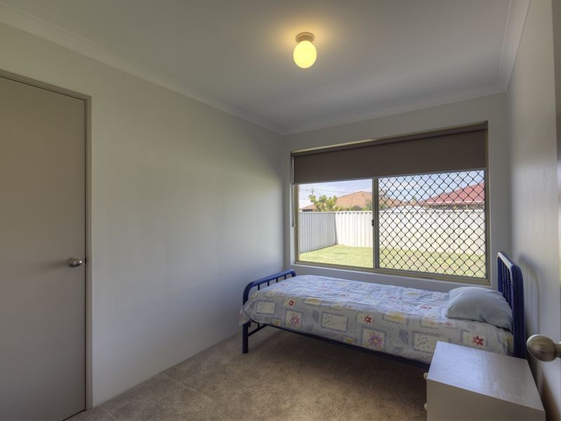 3 Carakine Grove, Thornlie WA 6108