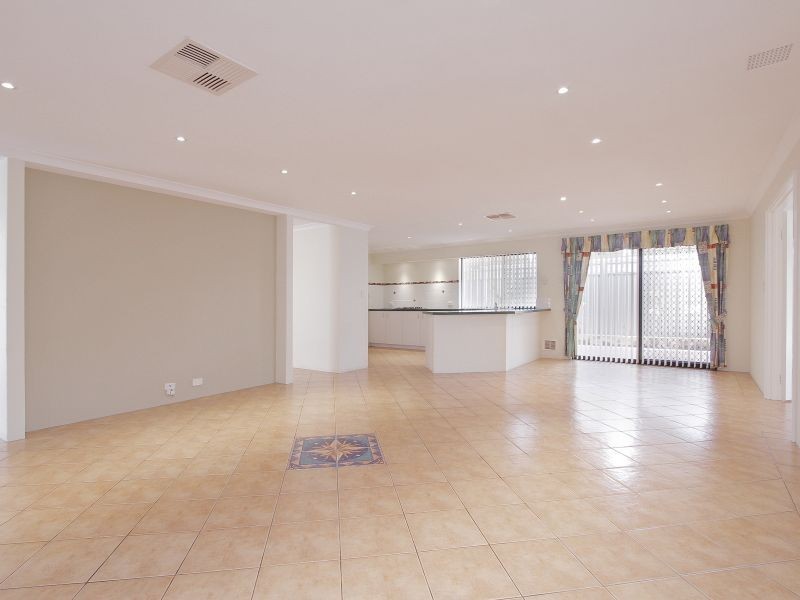 16 Silkwood Street, Southern River WA 6110