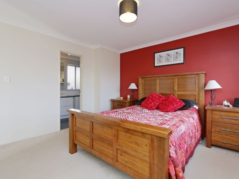 90 Lauterbach Drive, Gosnells WA 6110