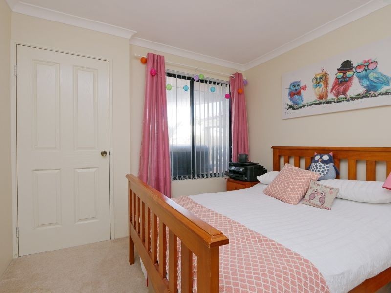 90 Lauterbach Drive, Gosnells WA 6110