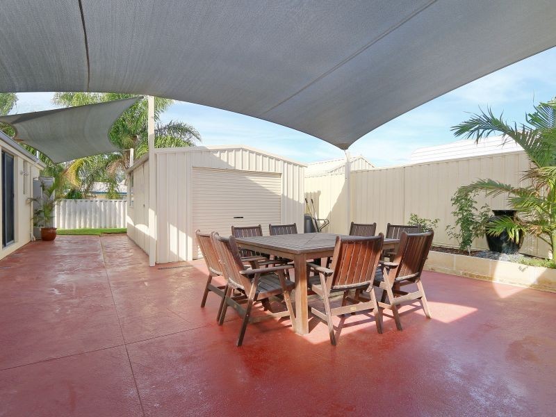 90 Lauterbach Drive, Gosnells WA 6110