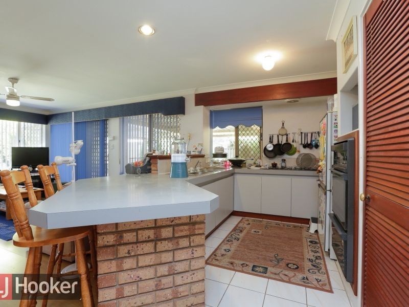 21 Malone Court, Thornlie WA 6108