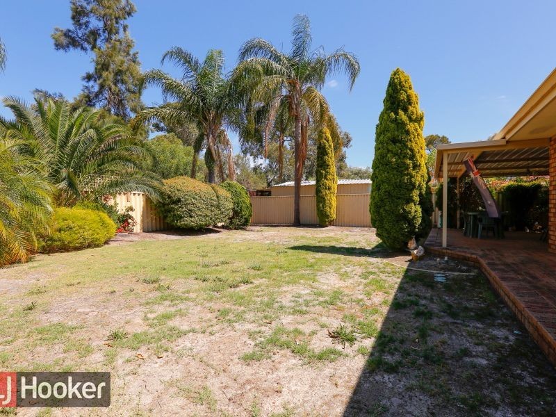 21 Malone Court, Thornlie WA 6108