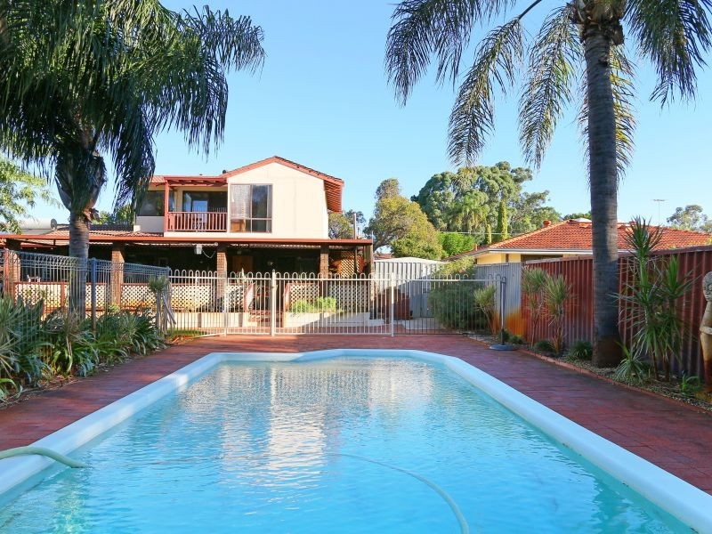 37 Lester Drive, Thornlie WA 6108