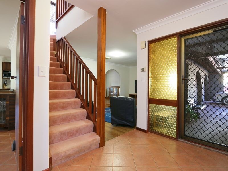 37 Lester Drive, Thornlie WA 6108