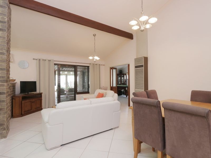 14 Monarch Court, Thornlie WA 6108