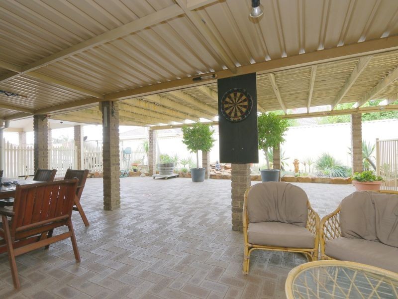 14 Monarch Court, Thornlie WA 6108