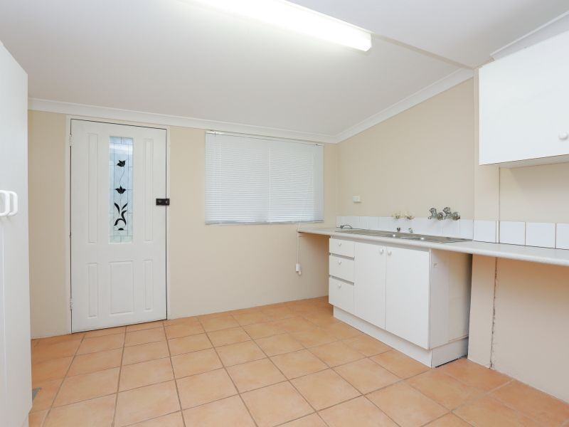 22 Pegus Street, Thornlie WA 6108