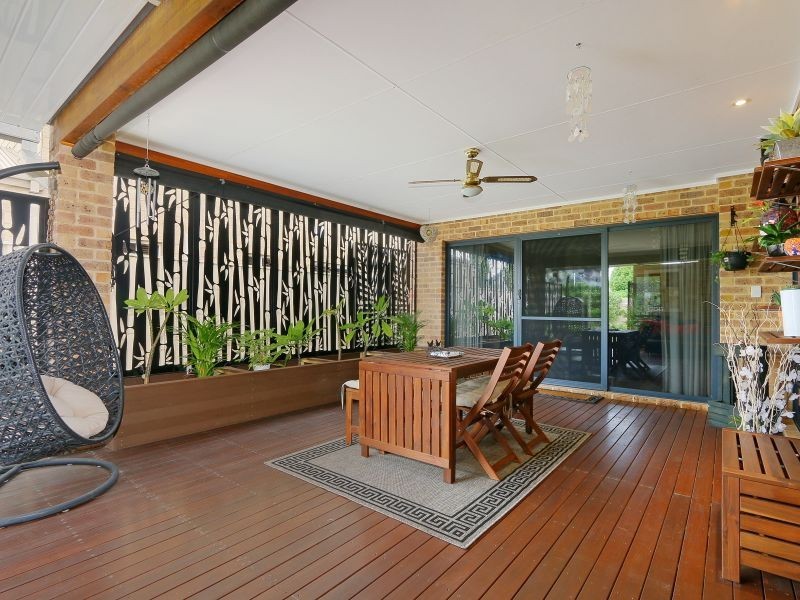 8 Rousham Street, Canning Vale WA 6155