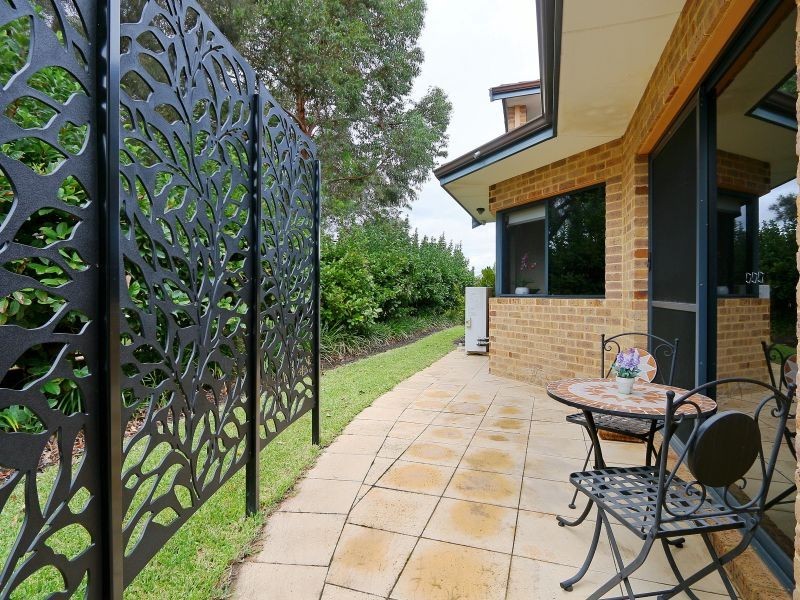 8 Rousham Street, Canning Vale WA 6155