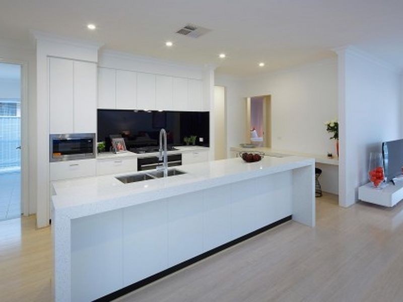 11 Melksham Way, Wellard WA 6170