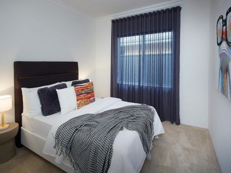 11 Melksham Way, Wellard WA 6170
