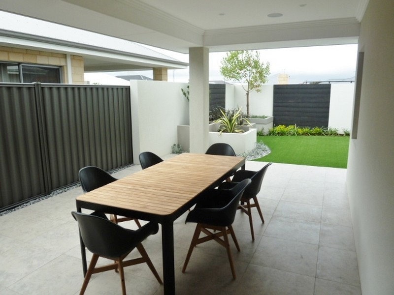 Piara Waters WA 6112