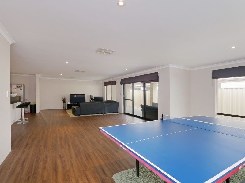 45 Hardwick Boulevard, Canning Vale WA 6155