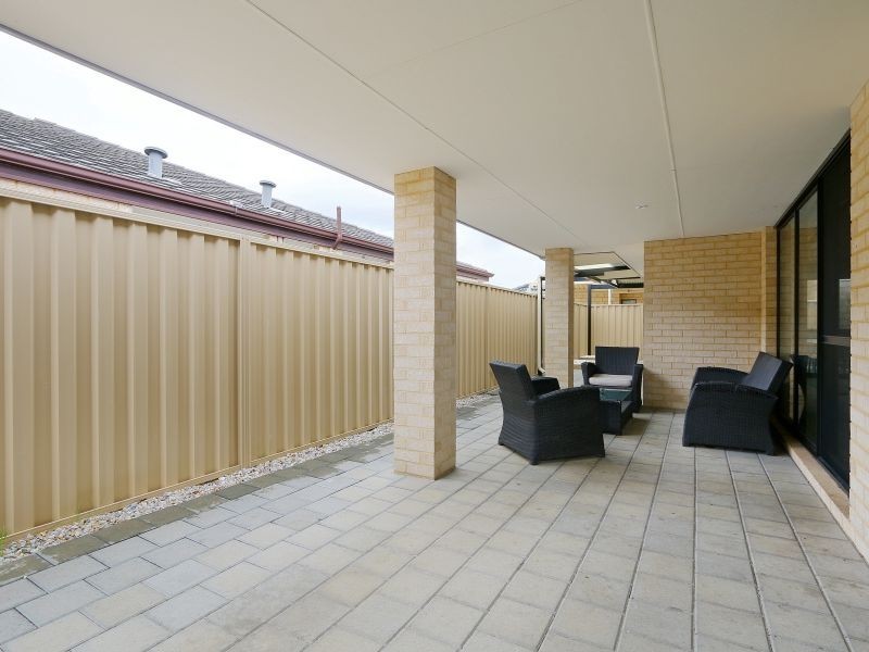 45 Hardwick Boulevard, Canning Vale WA 6155