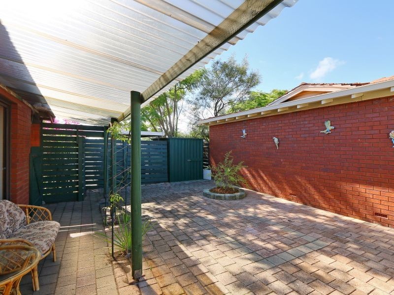 5 Edgeware Street, Lynwood WA 6147