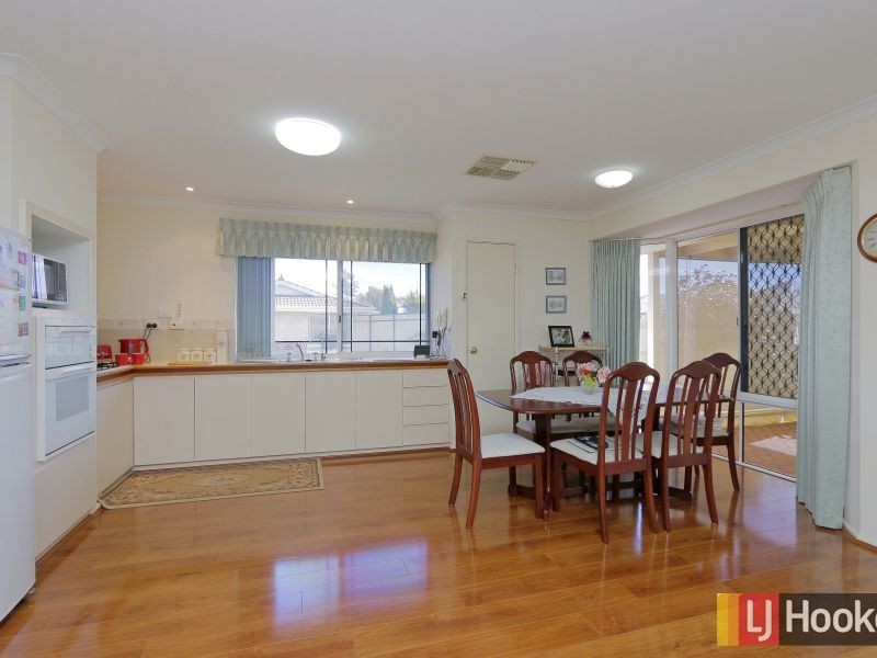 30 Towncentre Drive, Thornlie WA 6108