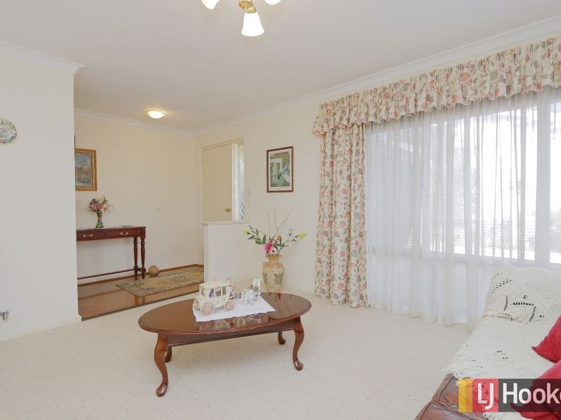 30 Towncentre Drive, Thornlie WA 6108