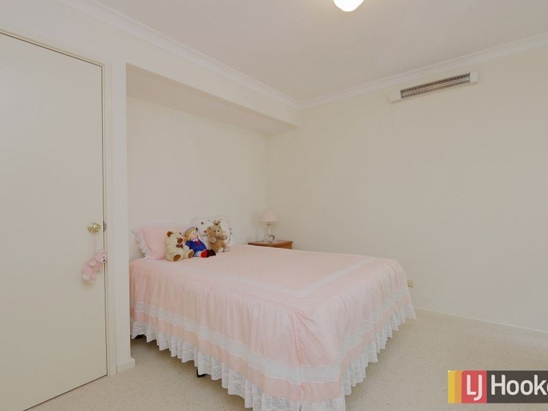 30 Towncentre Drive, Thornlie WA 6108