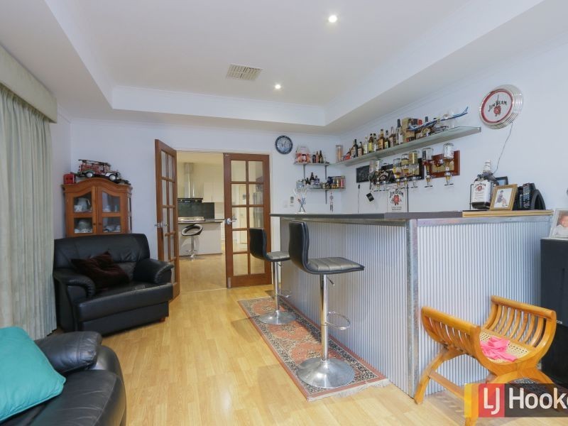 9 Waterview Parade, Southern River WA 6110