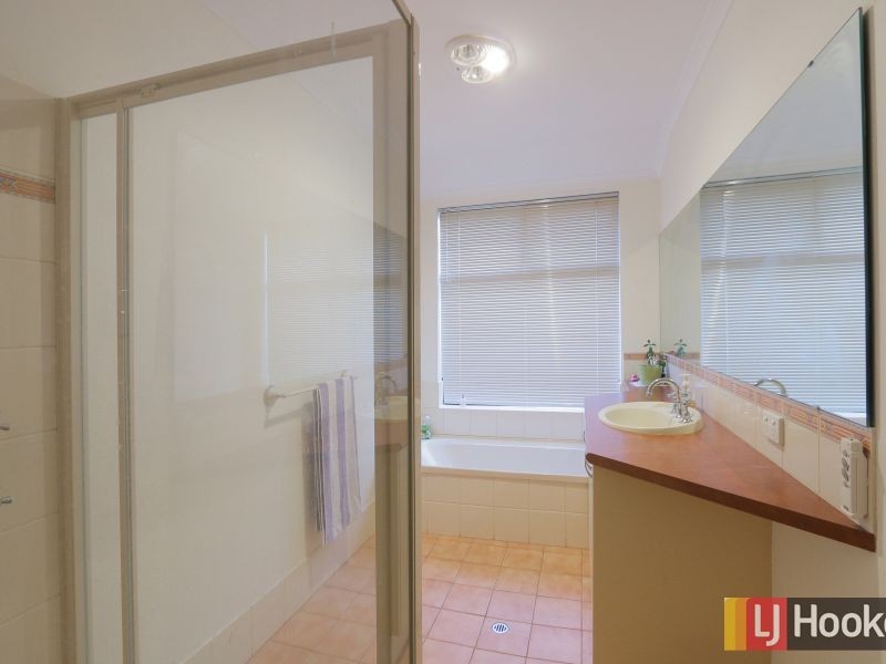 9 Waterview Parade, Southern River WA 6110