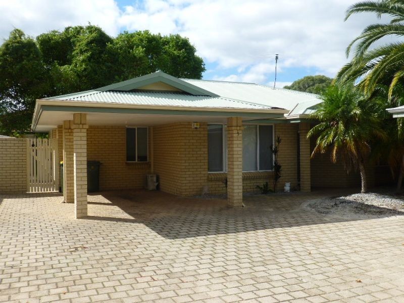 3/12 Dowley Court, Queens Park WA 6107