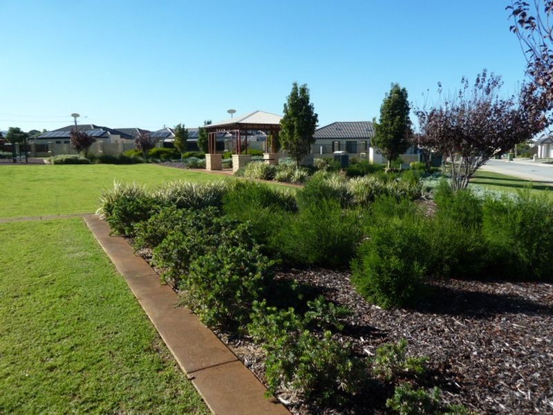 19 Panozza Circle, Maddington WA 6109