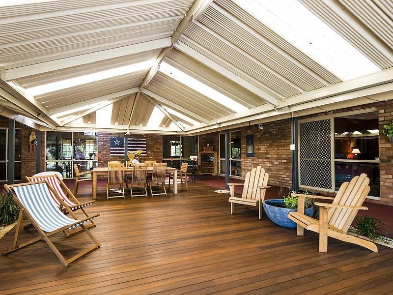 5 Livingstone Drive, Canning Vale WA 6155