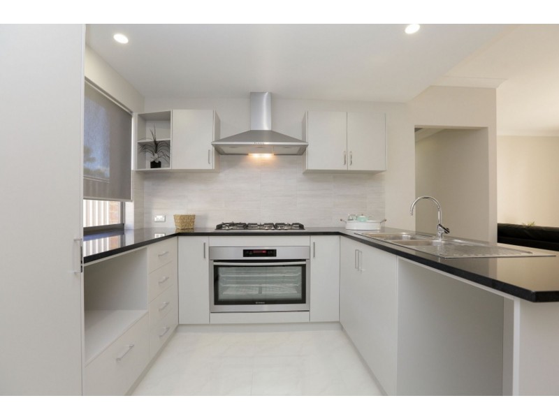 40-42 Morley Street, Maddington WA 6109