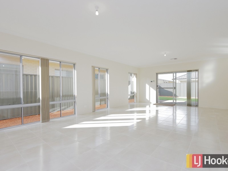 12 Chicory Street, Banjup WA 6164