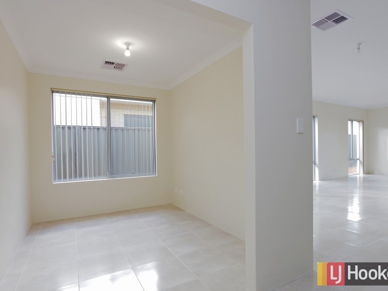 12 Chicory Street, Banjup WA 6164