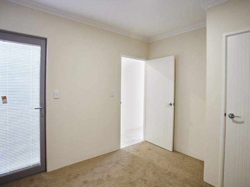 10A Debenham Street, Thornlie WA 6108