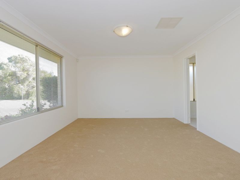 21 Becher Avenue, Canning Vale WA 6155