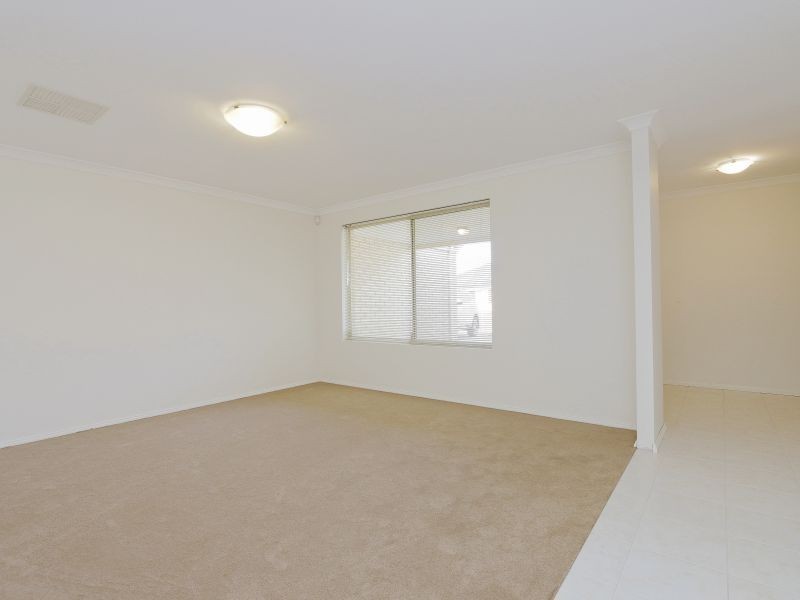 21 Becher Avenue, Canning Vale WA 6155