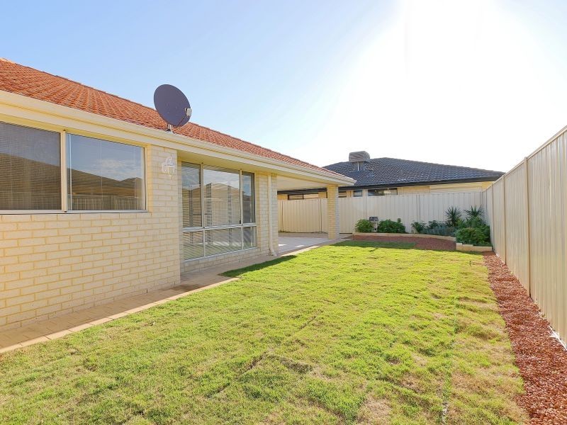 21 Becher Avenue, Canning Vale WA 6155