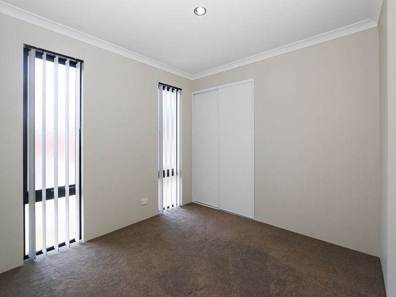 9/2 View Avenue, Langford WA 6147