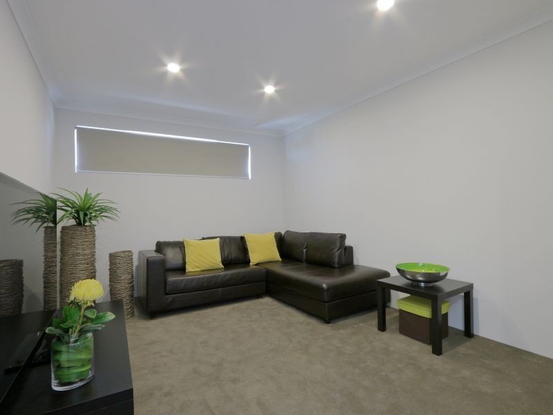 7A Wyndham Street, St James WA 6102
