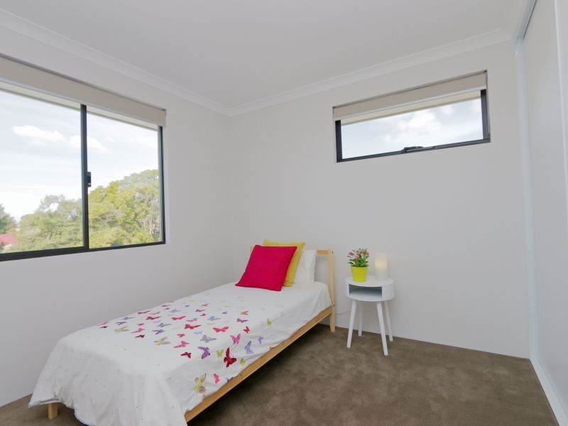 7A Wyndham Street, St James WA 6102