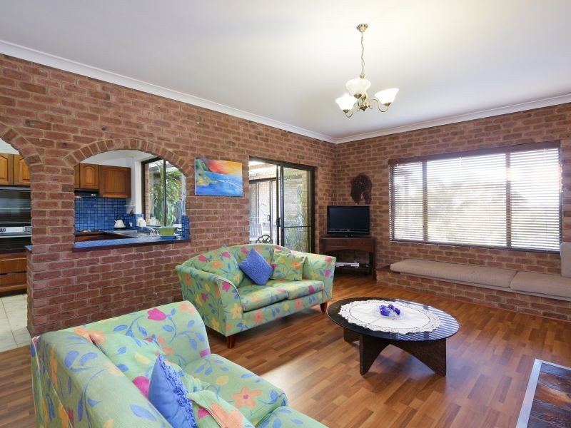 3 Opal Way, Mount Richon WA 6112