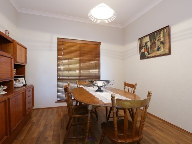 3 Opal Way, Mount Richon WA 6112