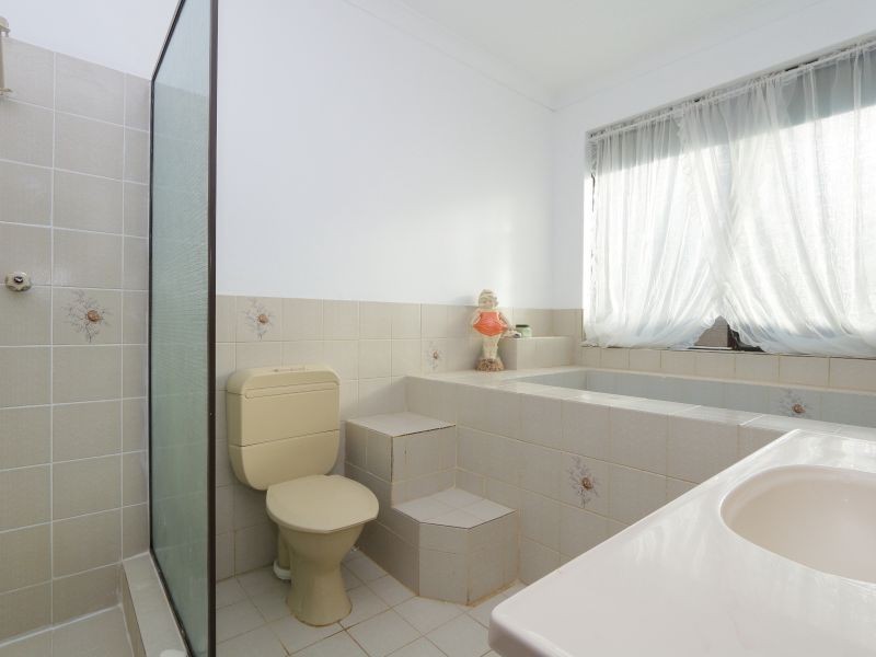 3 Opal Way, Mount Richon WA 6112