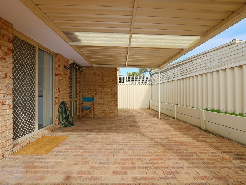 10/208 Burslem Drive, Maddington WA 6109